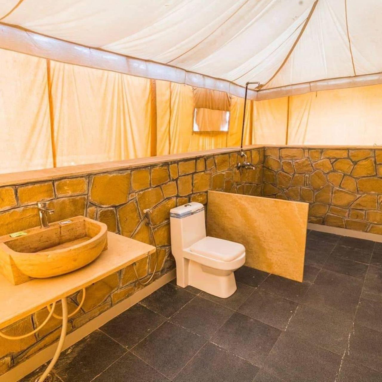 Отель Wild Heritage Desert Camp Джайсалмер Экстерьер фото